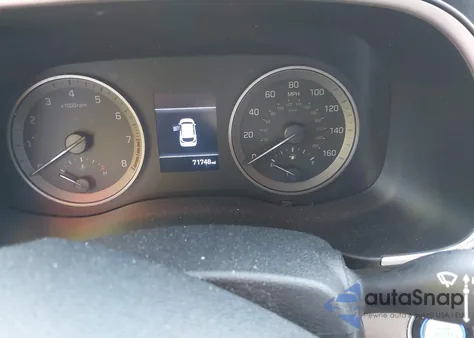 2021 Hyundai Tucson Value z USA, uszkodzony, nr VIN KM8J33A45MU299297